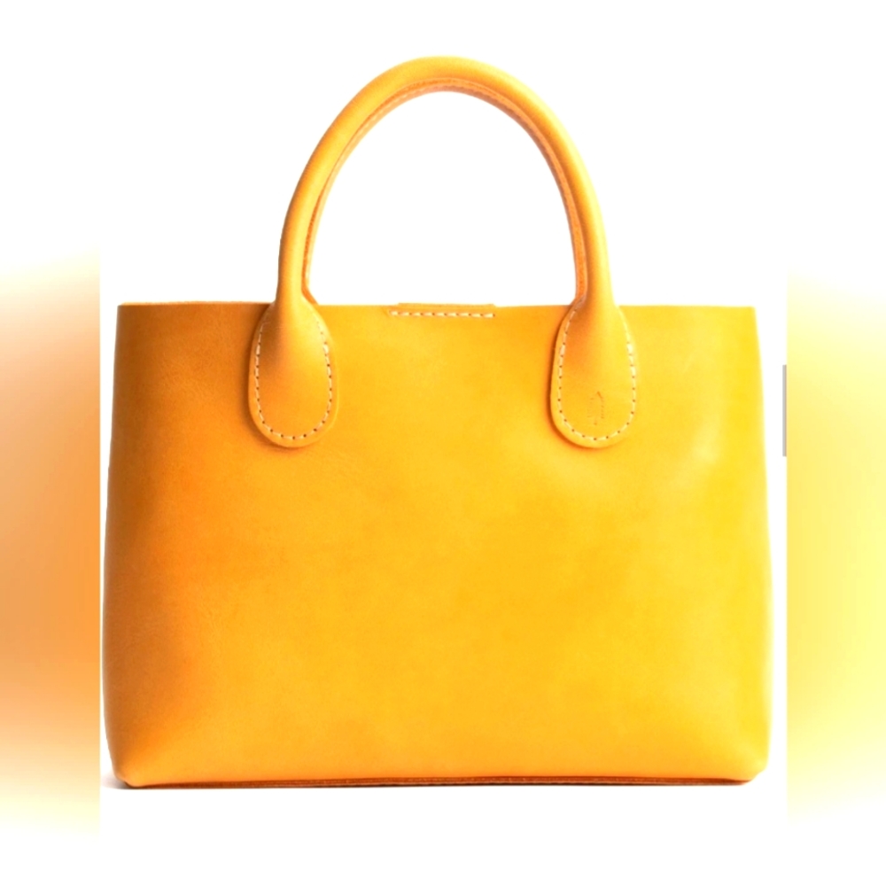 Portland Leather Cross Body Bag in Sunflower